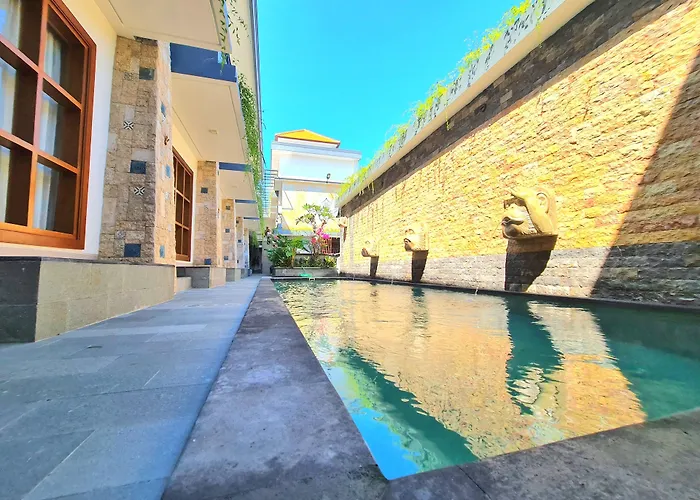 Kamandaka Living