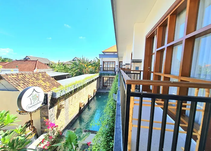 Kamandaka Living
