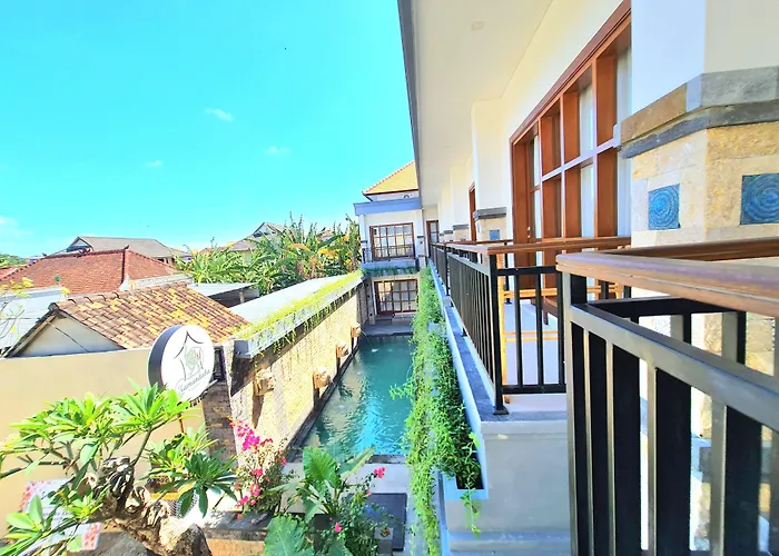 Kamandaka Living